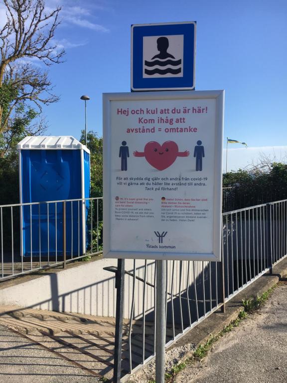 Certifikát, hodnocení, plakát nebo jiný dokument vystavený v ubytování Stuga nära havet