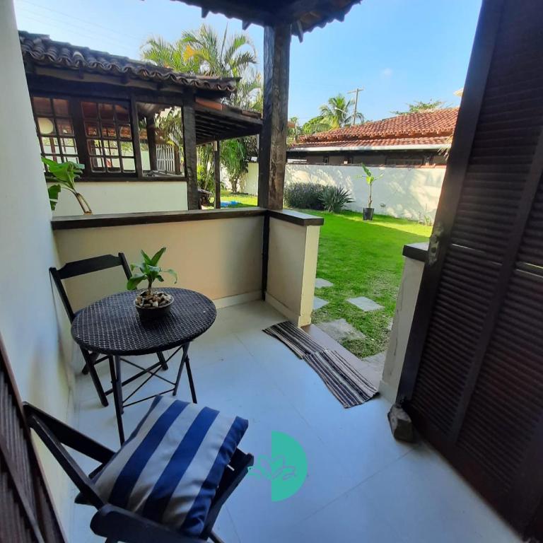  Casa 50 metros da praia de Manguinhos