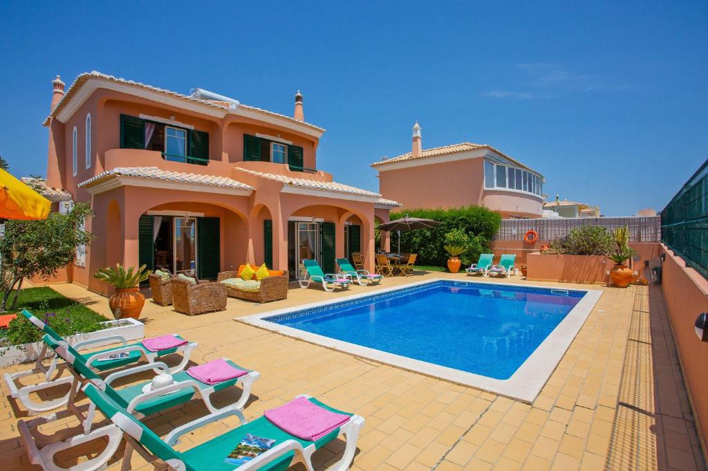 Villa Bali by Villa Plus, Albufeira – Updated 2023 Prices