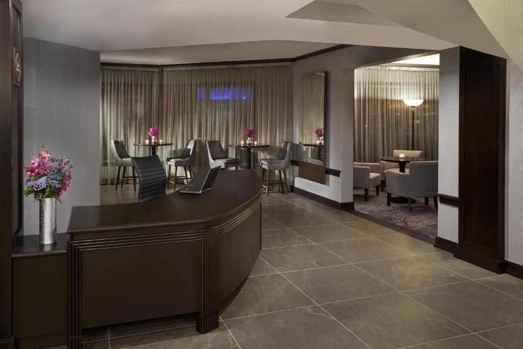 Posezení v ubytování InterContinental Toronto Centre by IHG