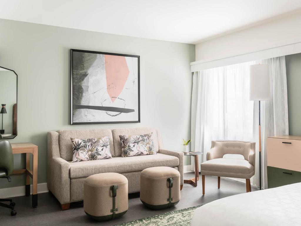 Holiday Inn Express St. Louis Central West End, an IHG Hotel - 