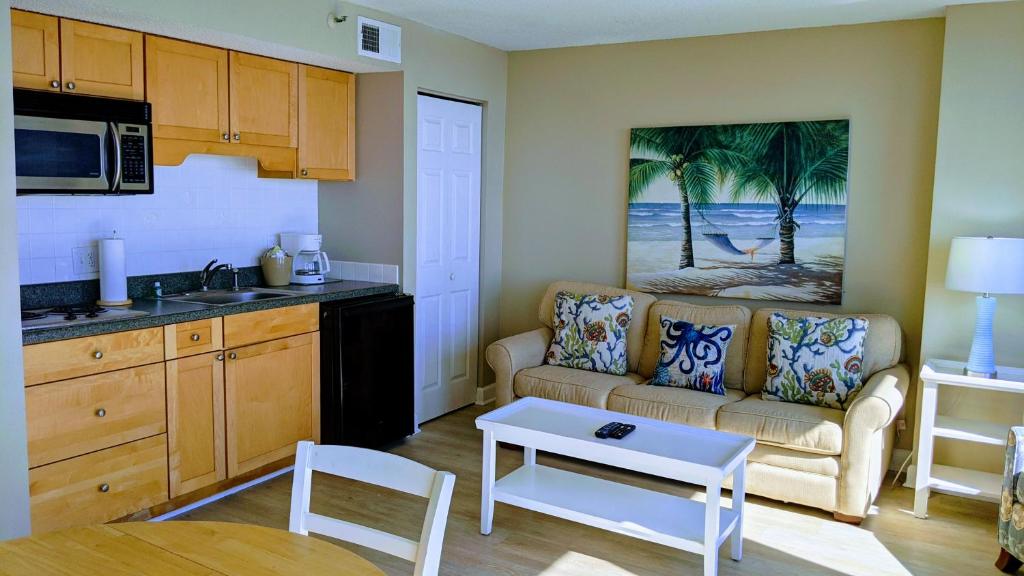 Shell Island Resort - All Oceanfront Suites, Wrightsville Beach ...