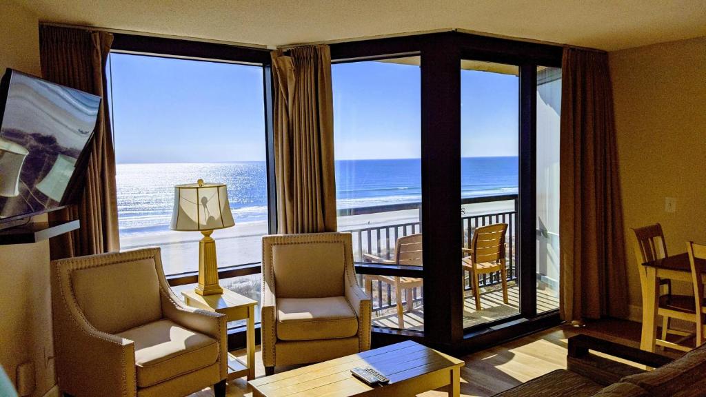 Shell Island Resort - All Oceanfront Suites - 传统的国王室