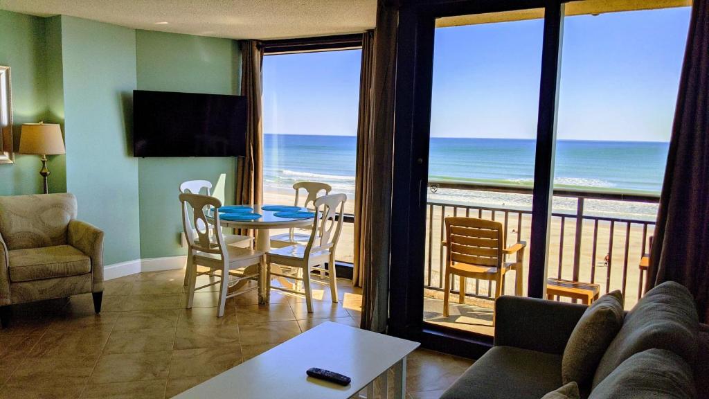 Shell Island Resort - All Oceanfront Suites - 豪华王室
