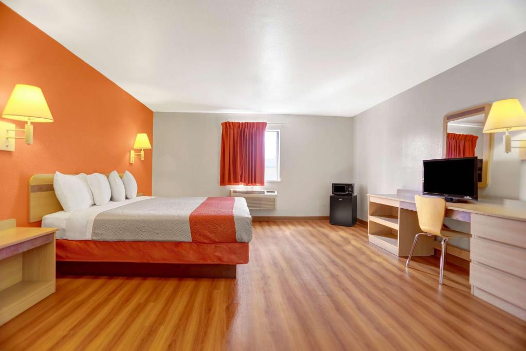 Motel 6-Espanola, NM - Error