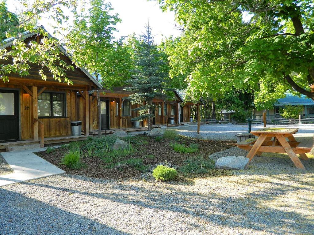 Zahrada ubytování River's Edge Resort