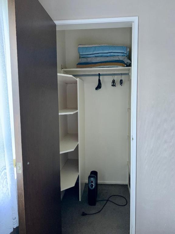 Cosy House in Chartwell, Hamilton-Private Garden & Shopping Mall - Resim 40