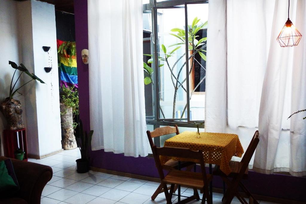  Hostel Casa Cultural - RESERVAMOS A CASA PARA GRUPOS
