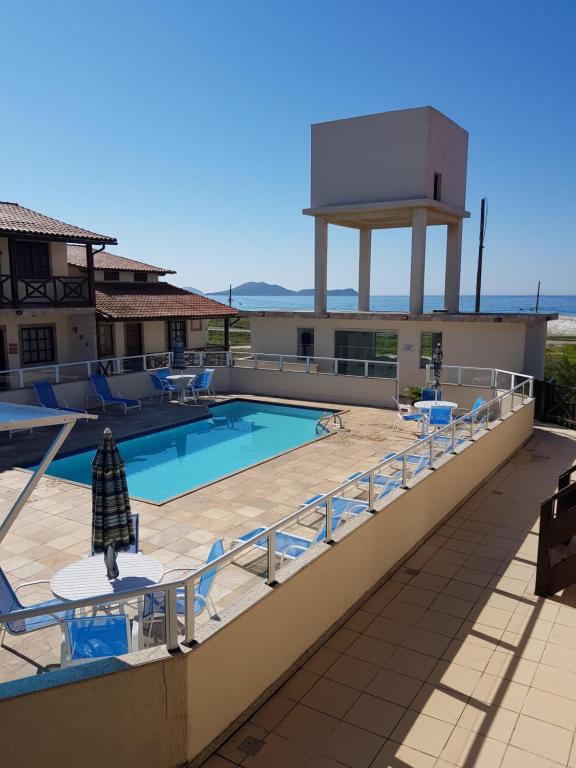  Casa à beira-mar com lazer total na Praia das Dunas
