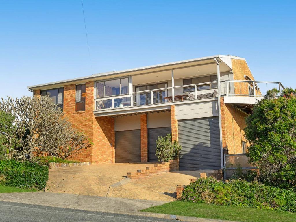 Sea Salt, Bonny Hills (updated prices 2024)