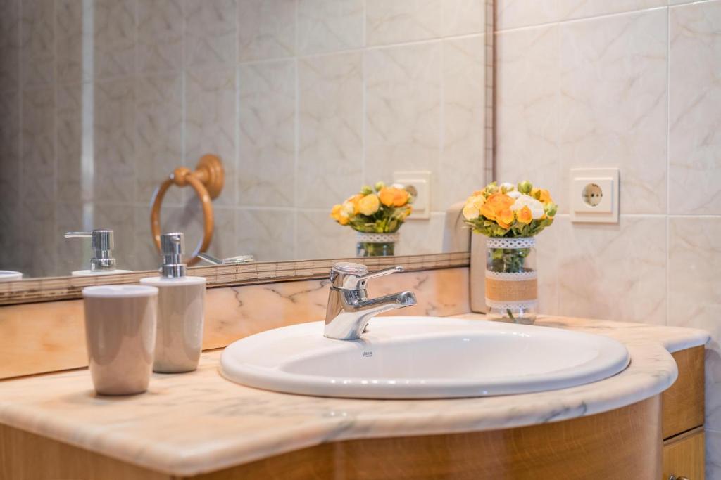 A bathroom at Bellavista Port de Soller