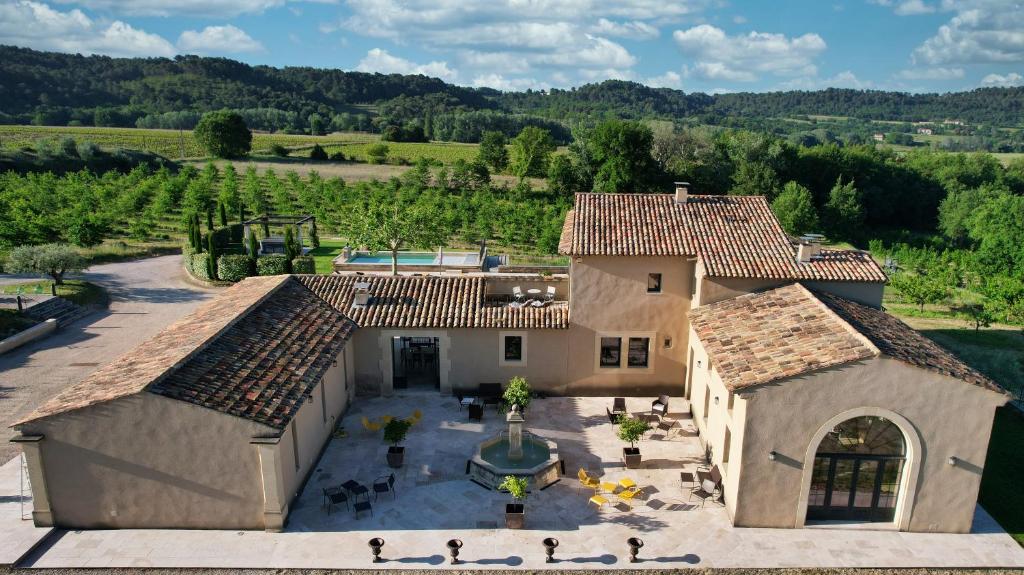 Nespecifikovaný výhled na hory nebo výhled na hory při pohledu z bed and breakfast