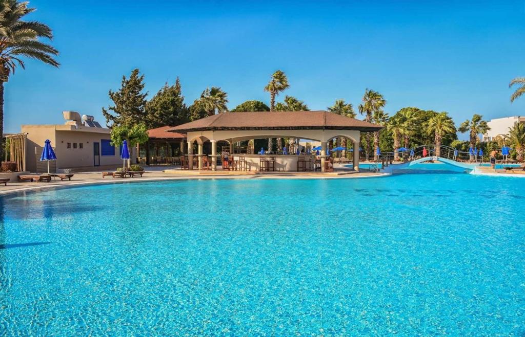 Bazén v ubytování Kresten Palace Hotel nebo v jeho okolí