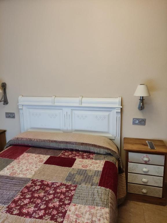 Posteľ alebo postele v izbe v ubytovaní Apartamentos Costa Noja