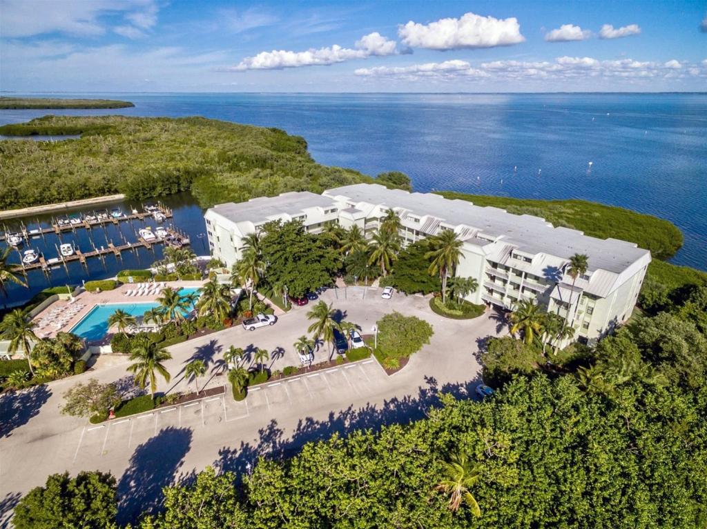 Gallery image of South Seas Bayside Villa 4220 - resort amenities not included in Captiva