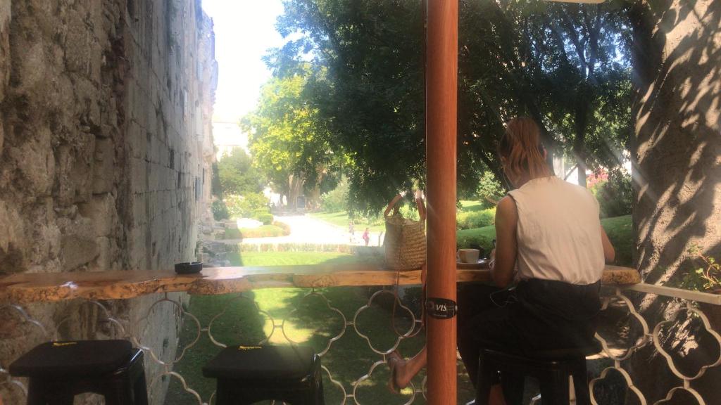 Central Park Residence - 4