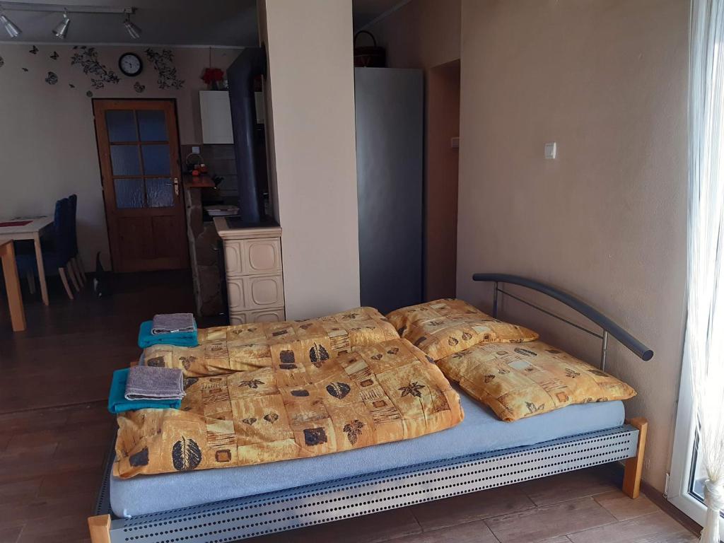Postel nebo postele na pokoji v ubytování Ubytování v soukromí