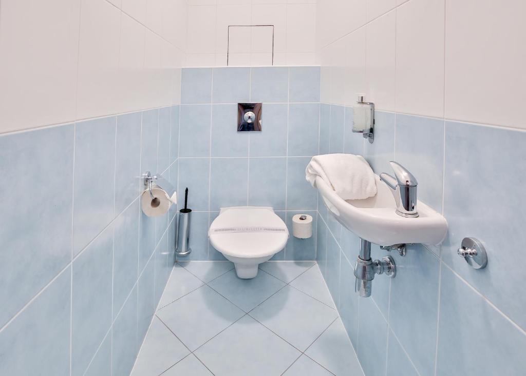 Koupelna v ubytování LH Parkhotel Hluboka Nad Vltavou Congress & Wellness