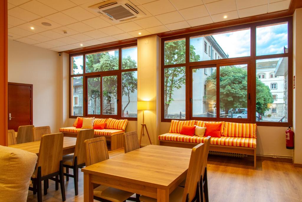 Posezení v ubytování Hotel Boltaña Ordesa