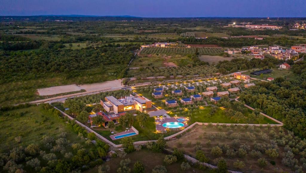 Letecký snímek ubytování Papafigo Camping