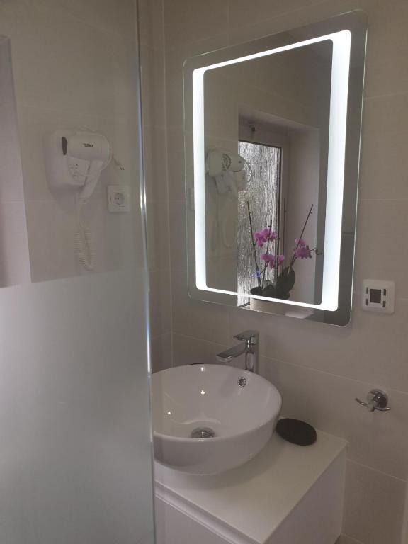 Koupelna v ubytování Molnar Resort Apartment Ljiljana