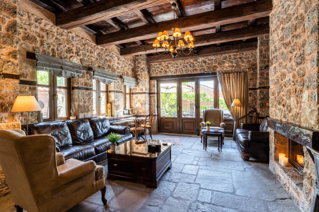 Posezení v ubytování Palio Litochoro The Countryside Lodge