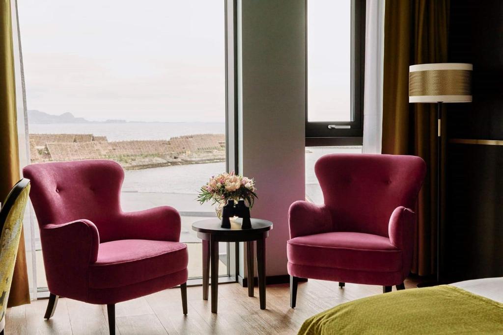 Posezení v ubytování Thon Hotel Svolvær