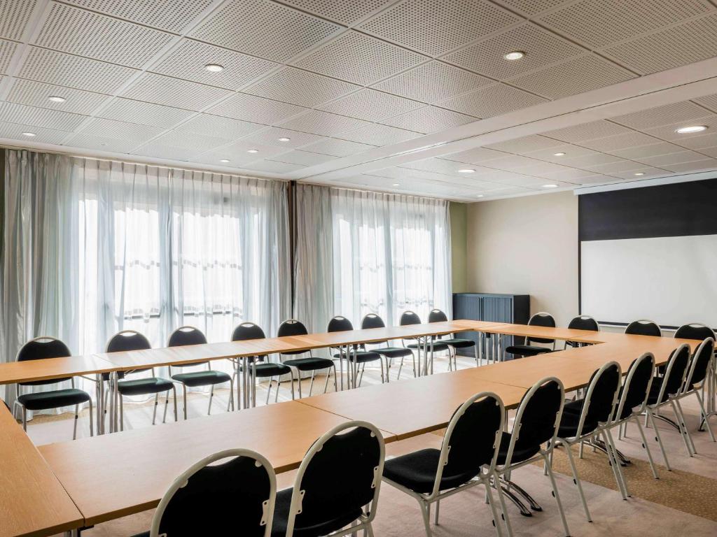 Konferenční prostory v ubytování Aparthotel Adagio Access La Défense Puteaux