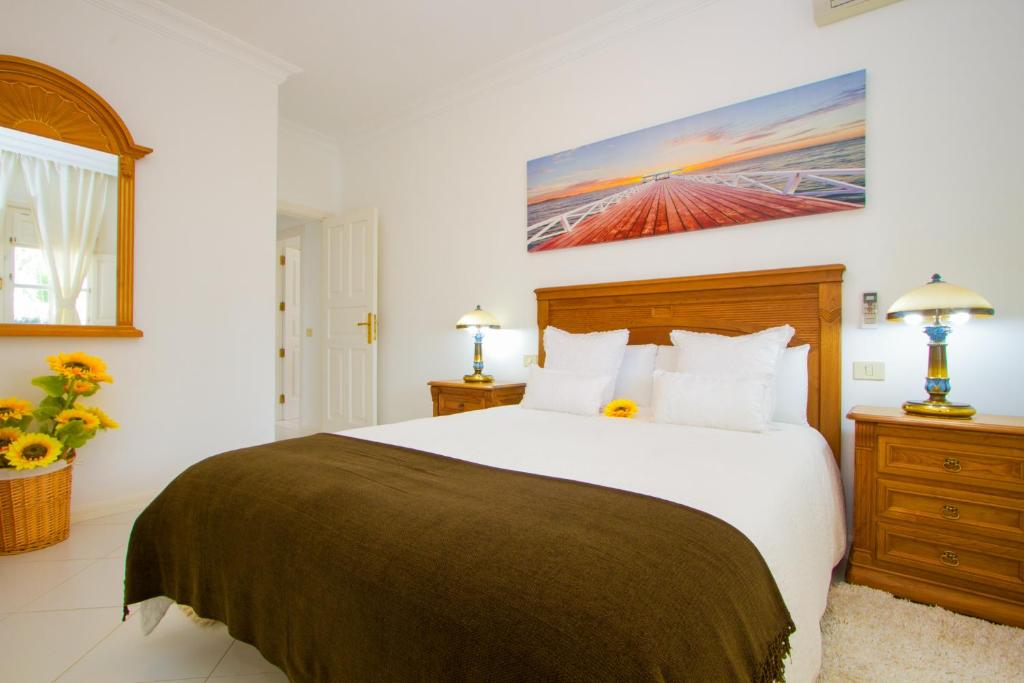 A bed or beds in a room at SUEÑOS DEL MAR by Buenavilla