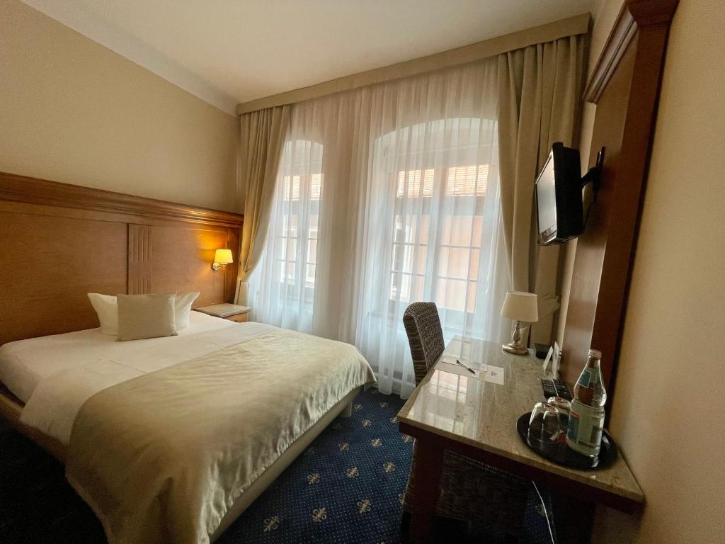 Hotel Italia - Casa De Hóspedes Com Quarto Individual***
