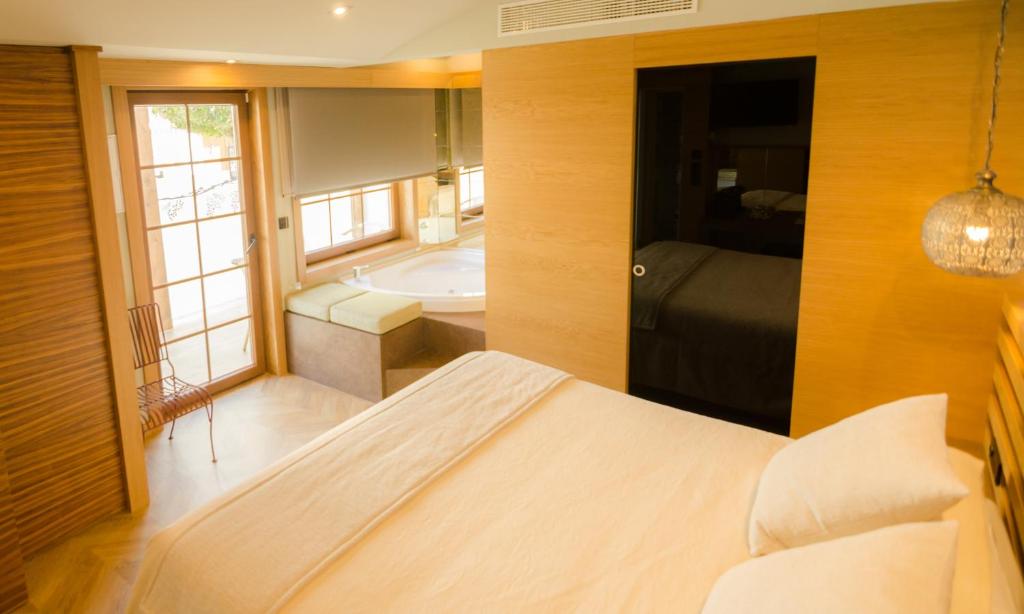 Apartamentos El Roqueo, Conil de la Frontera – Precios ...