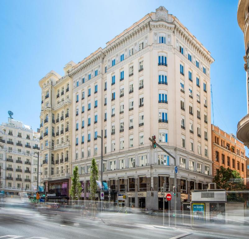 Hotel Madrid Gran Via 25, Affiliated by Meliá, Madrid ...