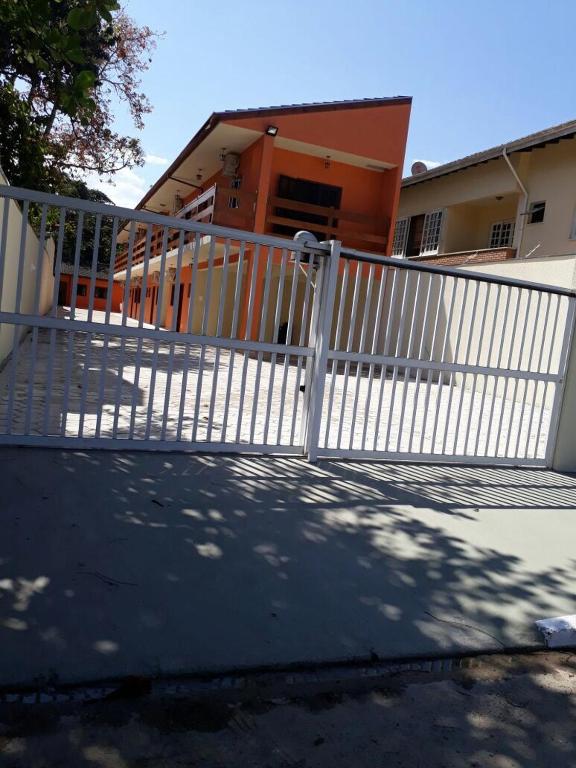  Chalés Ubatuba 102 - P. Itaguá