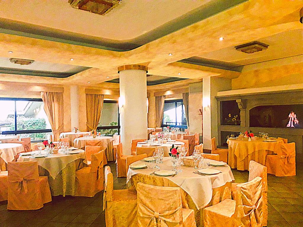 Posedenie v ubytovaní La Bastia Hotel & Resort