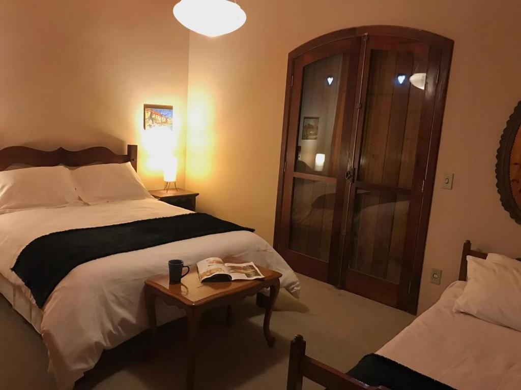  Country Home - Capivari Lodge Home