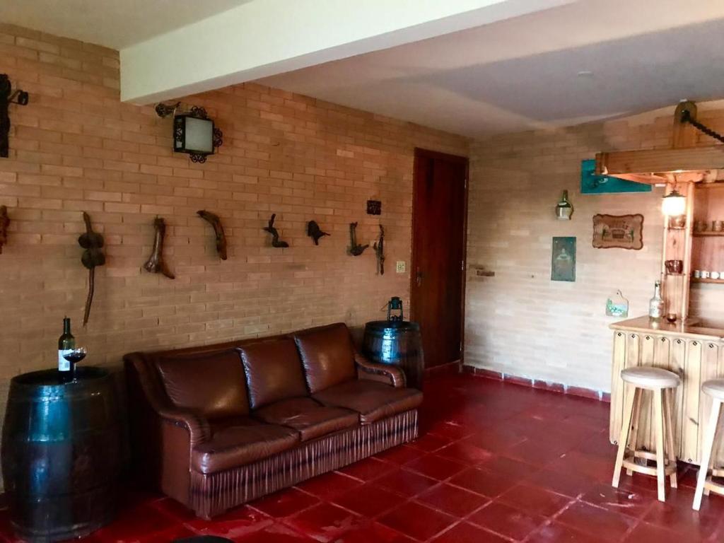  Country Home - Capivari Lodge Home