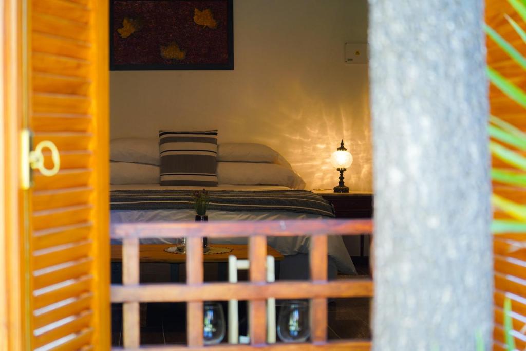 Casa de Coria - Hoofdkamer Met Uitzicht Op De Tuin