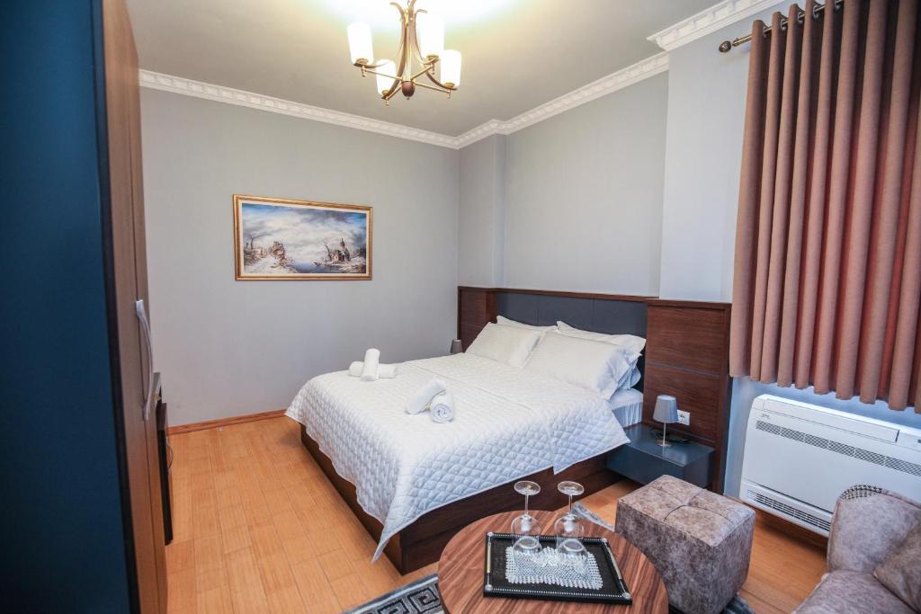 Vila 3 Korçë - Villa