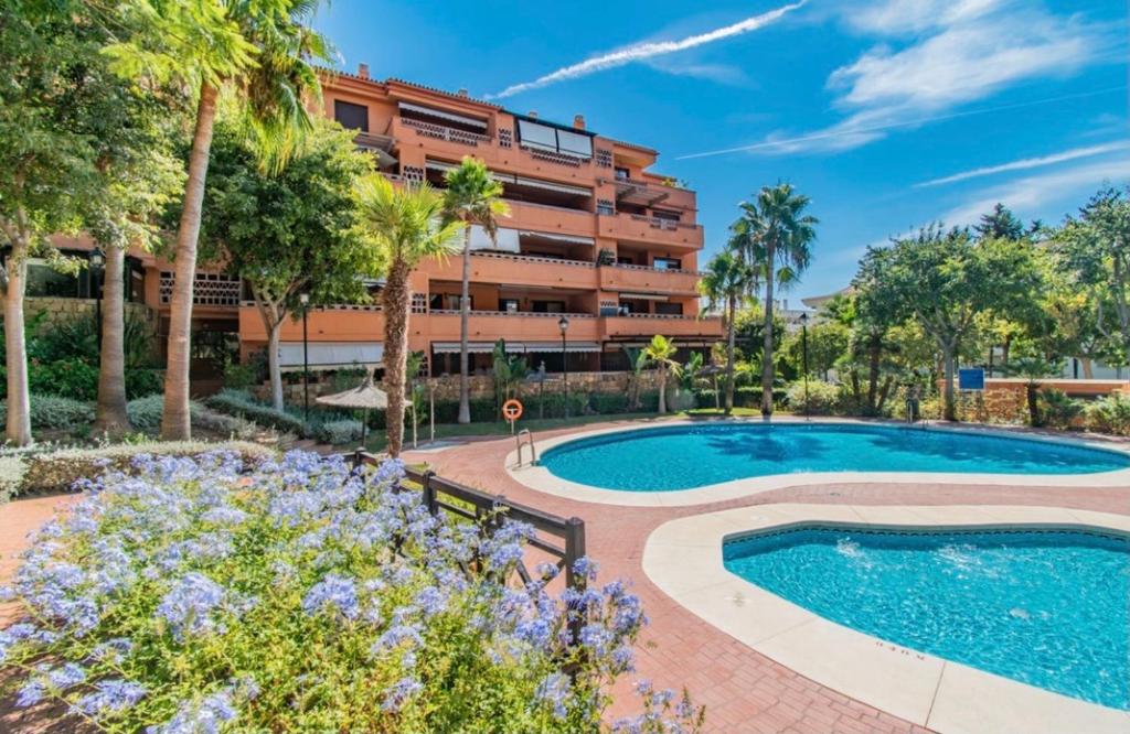 Apartamento Milla De Oro Marbella, Marbella – Precios ...