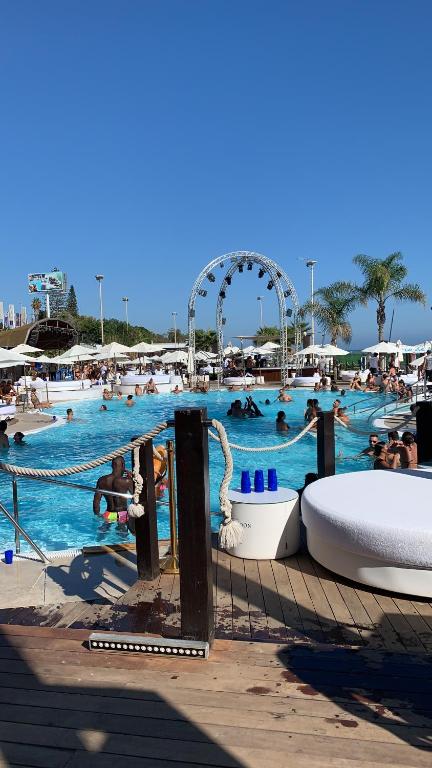 Soho Private Rooms Marbella Center, Marbella – Updated 2022 ...