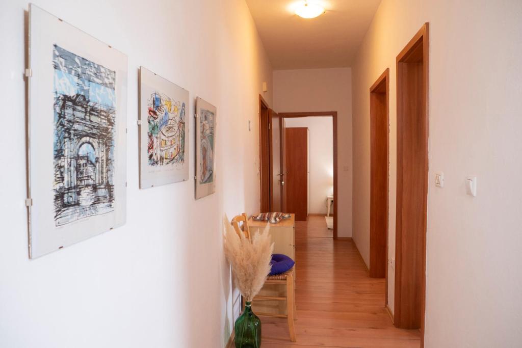 Zdjęcie z galerii obiektu Apartment and Rooms Vilma w Fažanie
