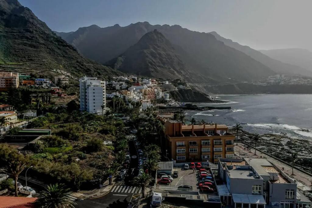 プンタ・デル・イダルゴにあるD-espacios elevados 2の都市と海の空中写真