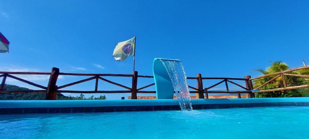  Rancho com Piscina na Serra Catarinense