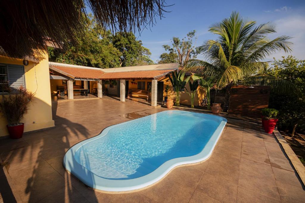  Pesqueiro - rancho com lazer completo em Coxim MS