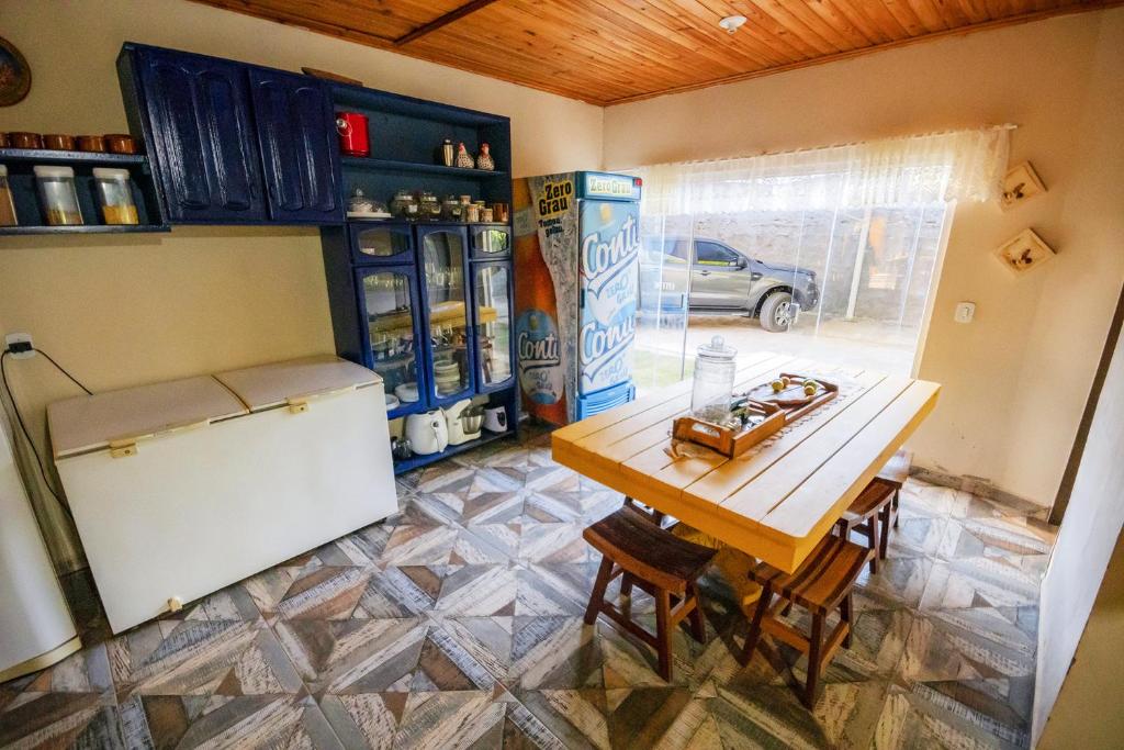  Pesqueiro - rancho com lazer completo em Coxim MS