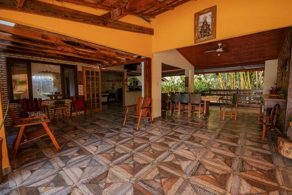  Pesqueiro - rancho com lazer completo em Coxim MS