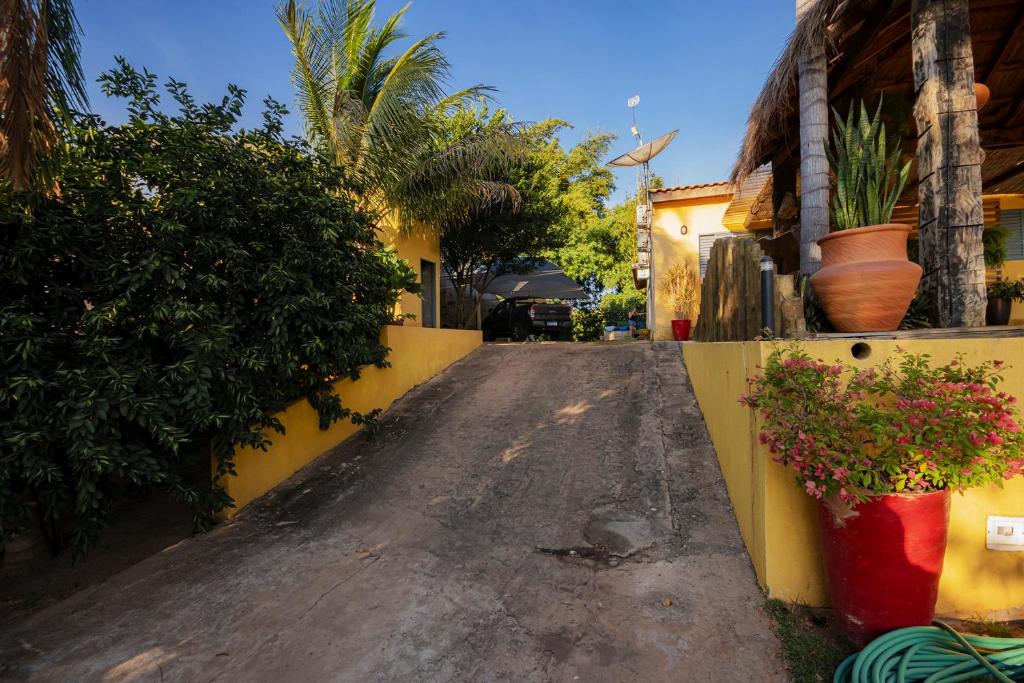  Pesqueiro - rancho com lazer completo em Coxim MS