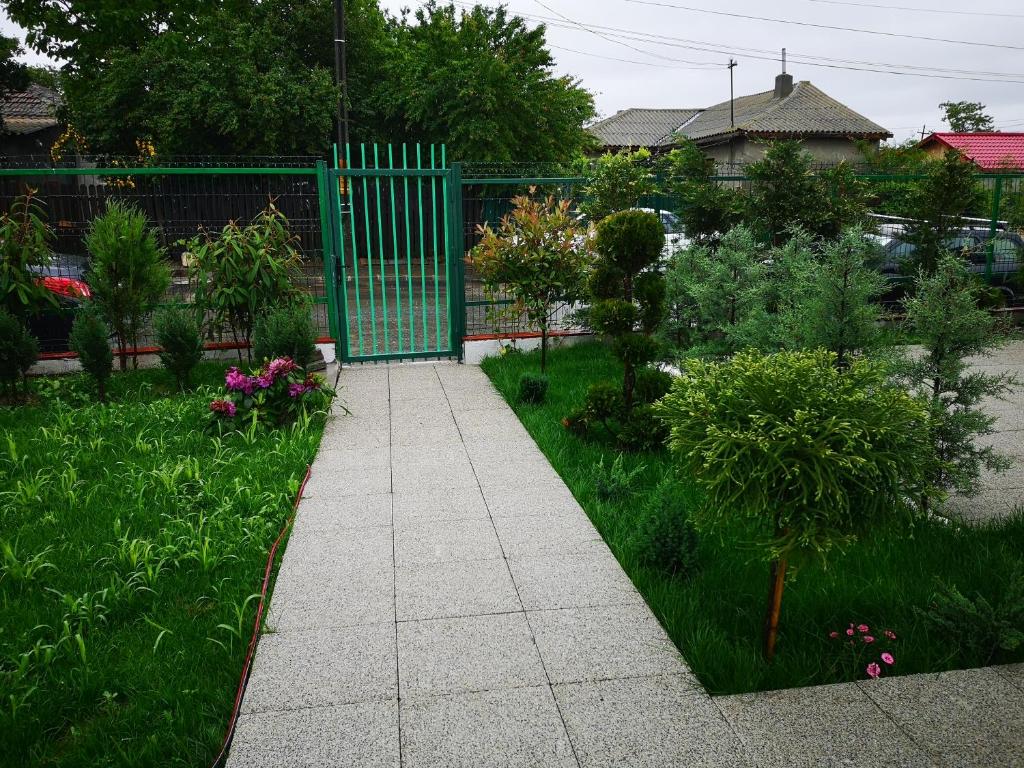 Zahrada ubytování Brize Guesthouse