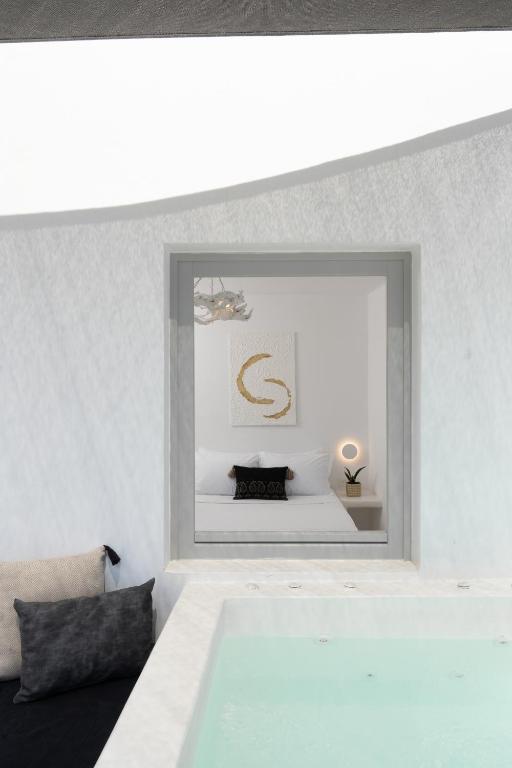 Canyon Santorini - 2