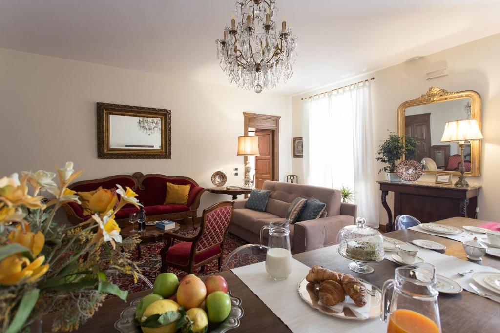 Gallery image of B&B Palazzo de I Mysteri in Campobasso